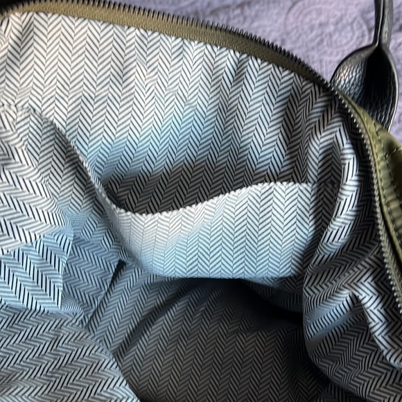 New Justfab olive green large tote - Picture 8 of 8